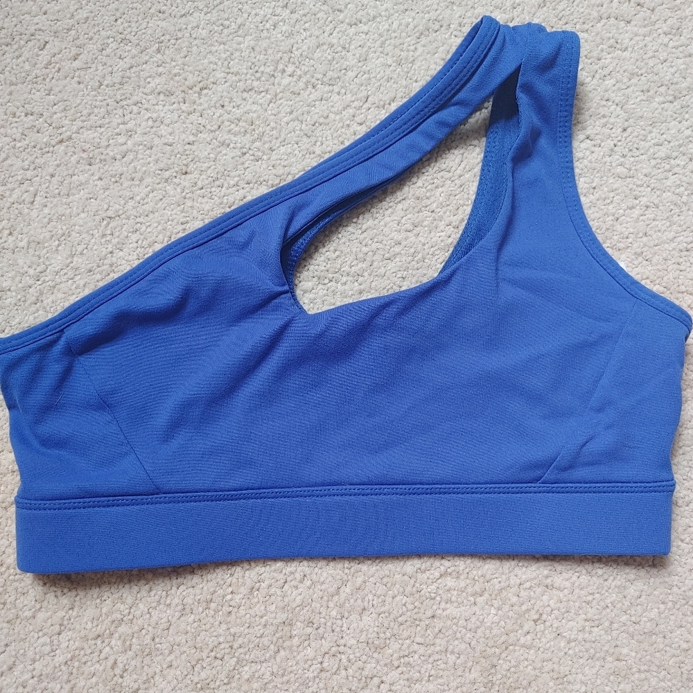 One strap sports bra